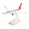 Herpa Modèle d'avion QantasLink Airbus A220-300 Snap-Fit, Miniature 1:200, Collectionneurs, Avec Support, Plastique