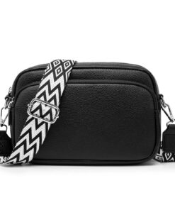 Sac à bandoulière femme en cuir porté épaule tendance et moderne