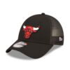 New Era Chicago Bulls NBA Home Field Black 9Forty Trucker Strapback Cap pour Hommes Sportives