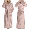 NY Threads Peignoir long de spa en polaire et à capuche pour femme chaud et confortable OEKO-TEX STANDARD 100 NY Threa