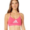 Okay, I need to optimize the product title for an Adidas sports bra in French. The user provided a formula with